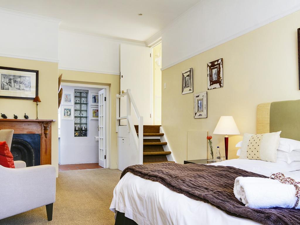 Liberty Lodge Guest House Kapsztad Zewnętrze zdjęcie